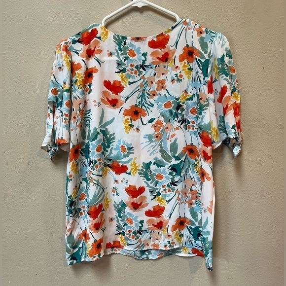 2/$12 Counterparts Red Poppy Floral Tie Sleeve Spring Blouse Size Small - Picture 2 of 14